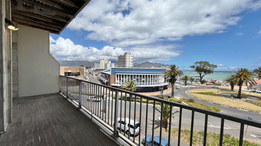 2 Bedroom Property for Sale in Strand Central Western Cape